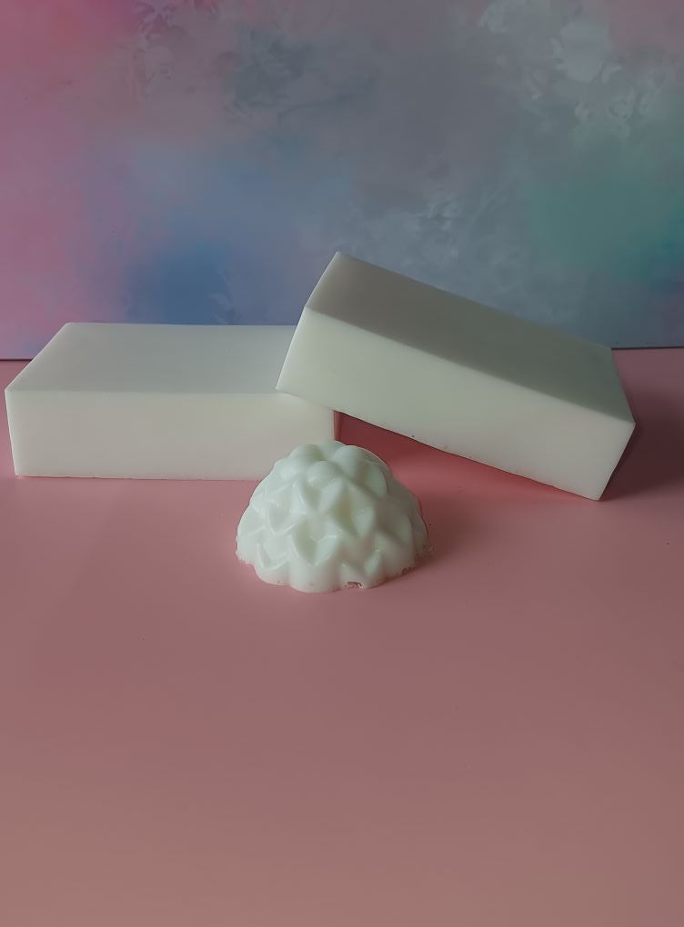 Goat Milk and Pomegranate Seed Beauty Bar